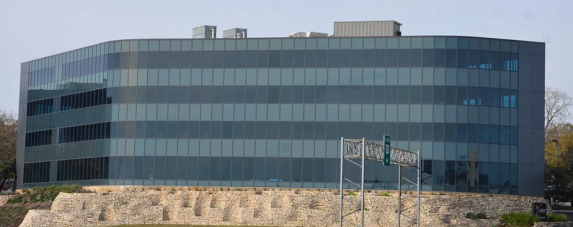 commercial builder contractor