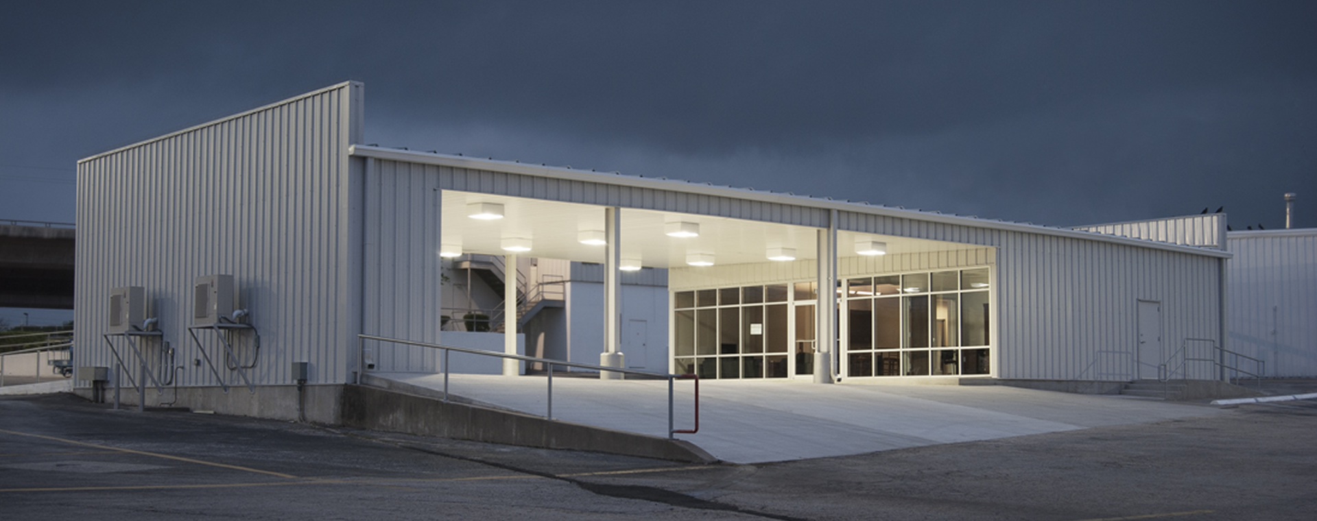 general contractor and project management